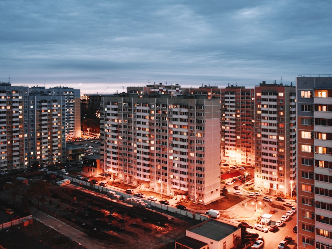 Anonymous Real Estate Tokenization: A Guide to Private Property Ownership in the Crypto Era