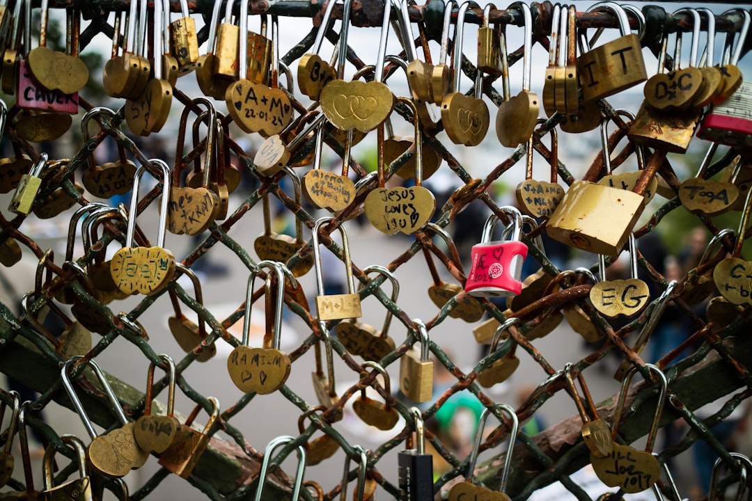 CoinJoin: Насколько безопасно смешивать криптовалюту в 2024 году?