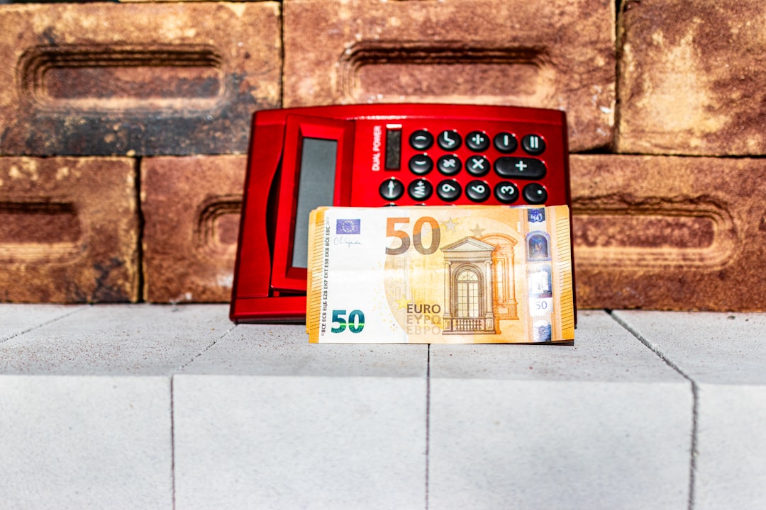 Cryptocurrency Privacy: How to Obfuscate Transaction Trails