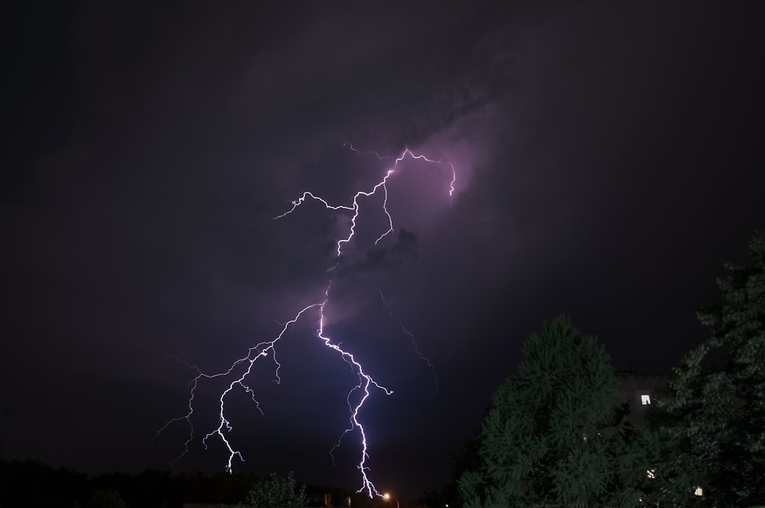 Lightning Network Free Public Nodes: Boost Privacy & Speed in Crypto Transactions