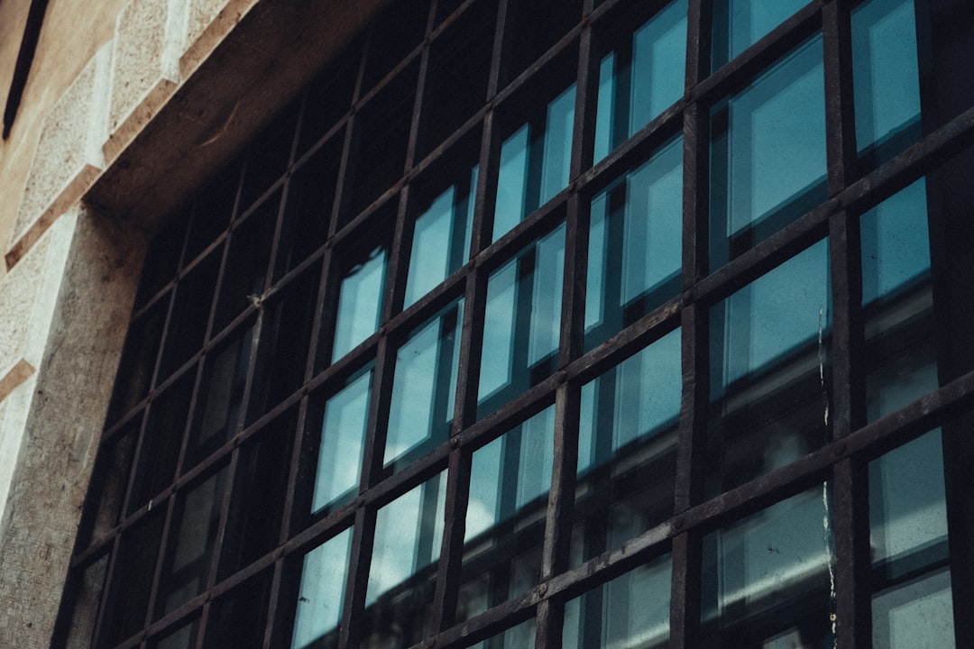 Скрытые платежи: как сеть Лайтнинг защищает вашу приватность