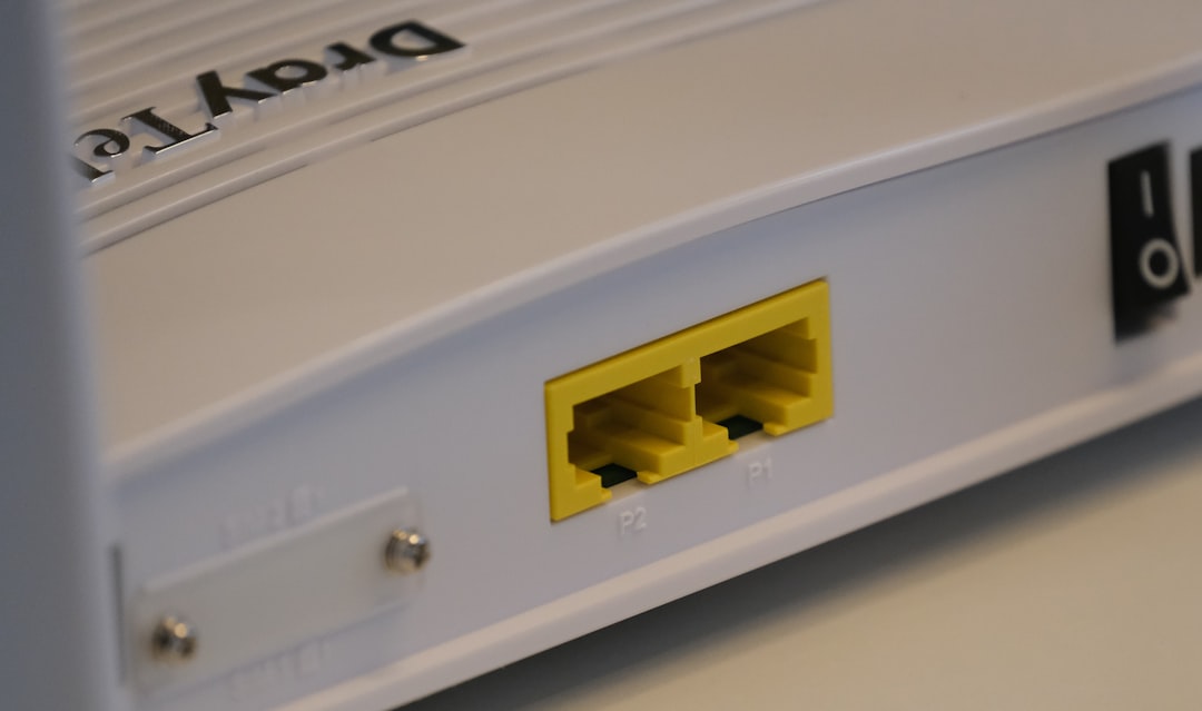 Private DNS Resolvers: Boosting Crypto Privacy in a Connected World