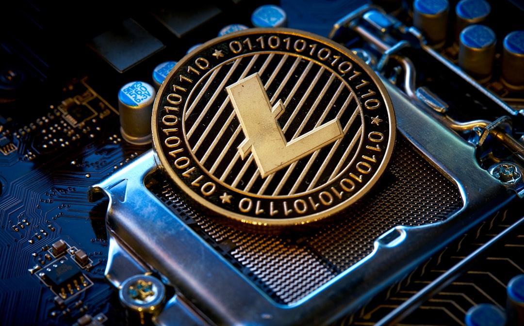 **QLUE: Инструмент расследования для крипто-аналитиков и защитников приватности**