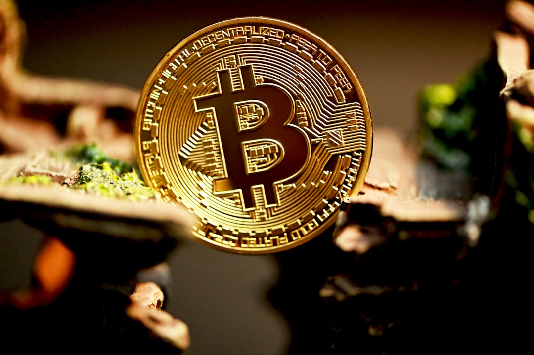 Understanding Centralized Bitcoin Mixers and Their Risks